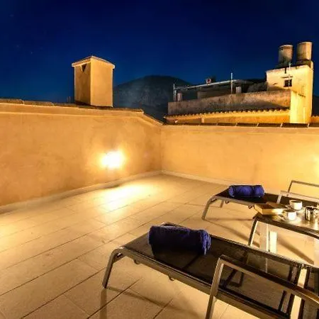 Villa Sleeps 8 With Pool Air Con And Wifi