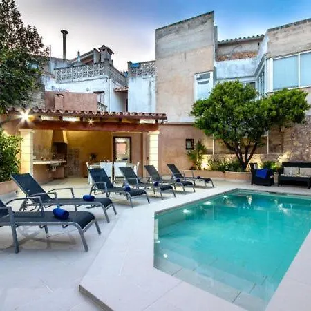 Sleeps 8 With Pool Air Con And Wifi Villa