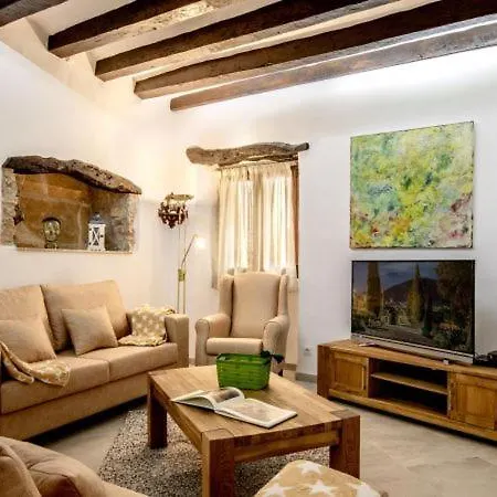 Villa Sleeps 8 With Pool Air Con And Wifi Pollenca