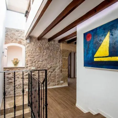 Sleeps 8 With Pool Air Con And Wifi Pollenca